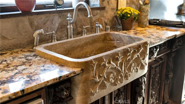 $1,875,000 | 2510 North Park Boulevard, Santa Ana, CA 92706