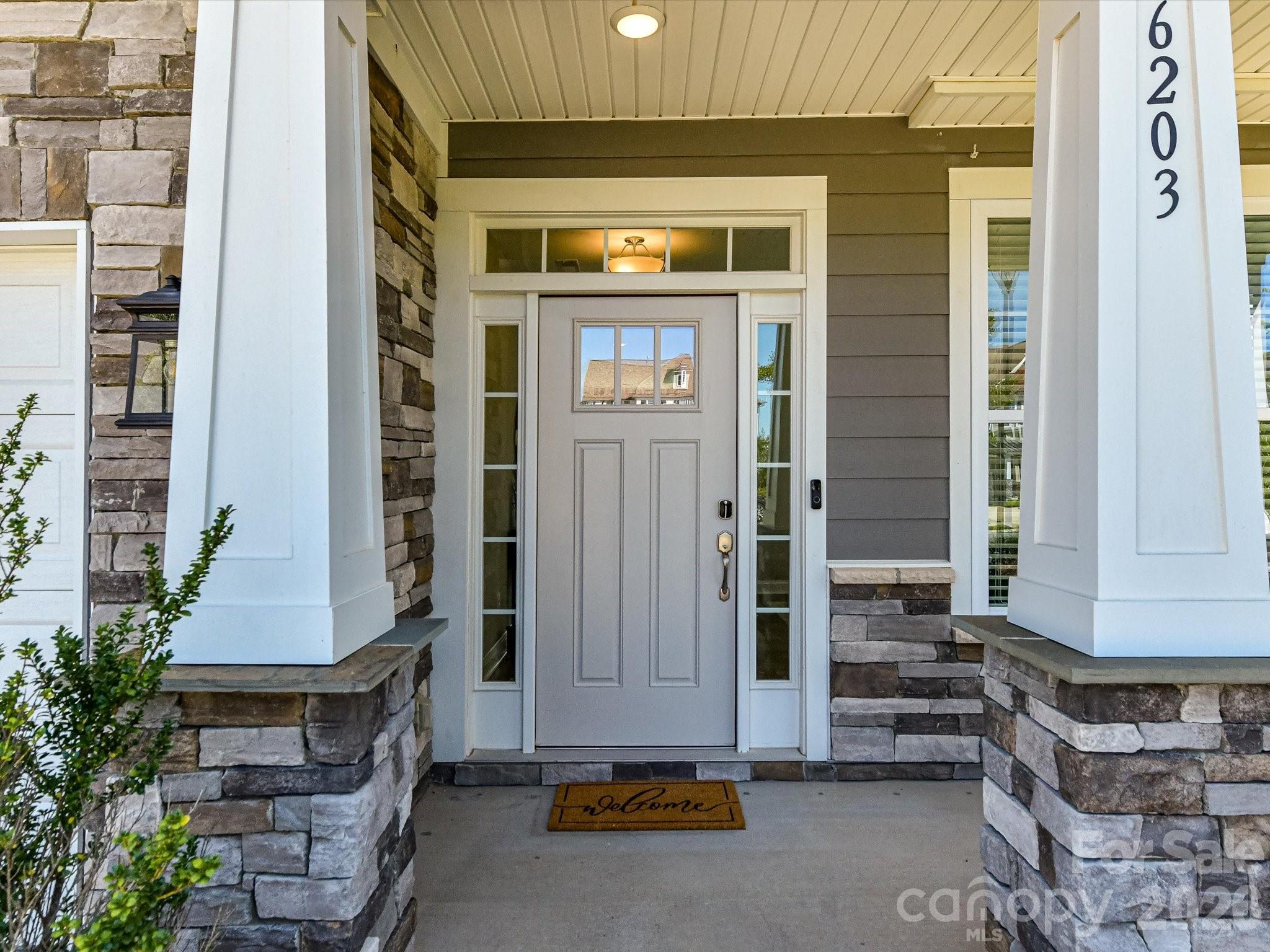 6203 Six String Court Fort Mill, SC 29708 - Photo 4 of 46