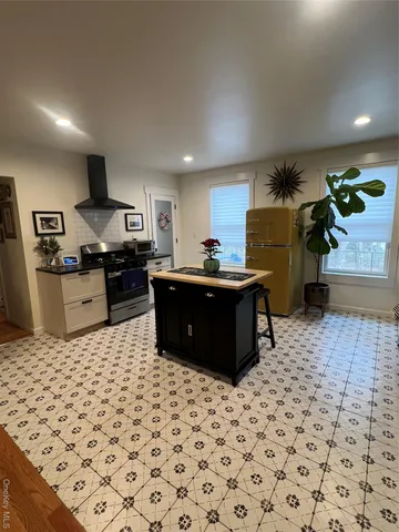 $3,200 | 103 Filors Lane, Stony Point, NY 10980