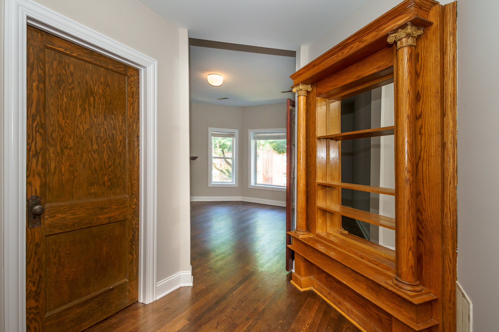 4415 North Racine Avenue, Unit 2S Chicago, IL 60640 - Photo 3 of 23