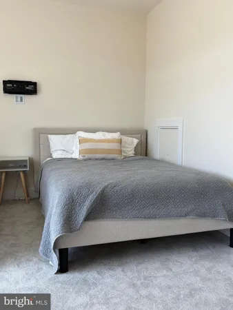 $4,000 | 44717 Ellsworth Terrace, Ashburn, VA 20147