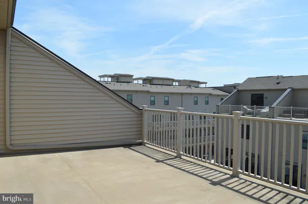 $4,000 | 44717 Ellsworth Terrace, Ashburn, VA 20147