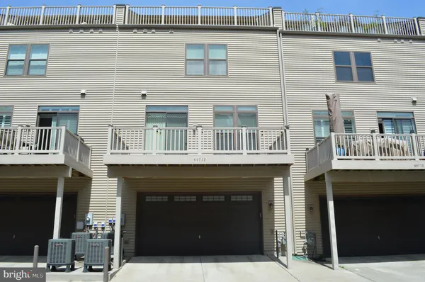 $4,000 | 44717 Ellsworth Terrace, Ashburn, VA 20147