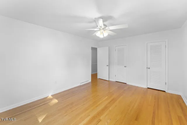 $299,500 | 446 Montview Drive Northeast, Abingdon, VA 24210