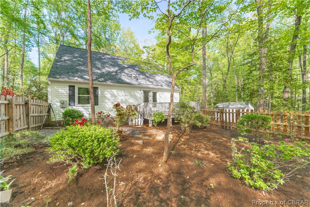 22 Burning Tree Road Hartfield, VA 23071 - Photo 3 of 27 Gallery Image 3