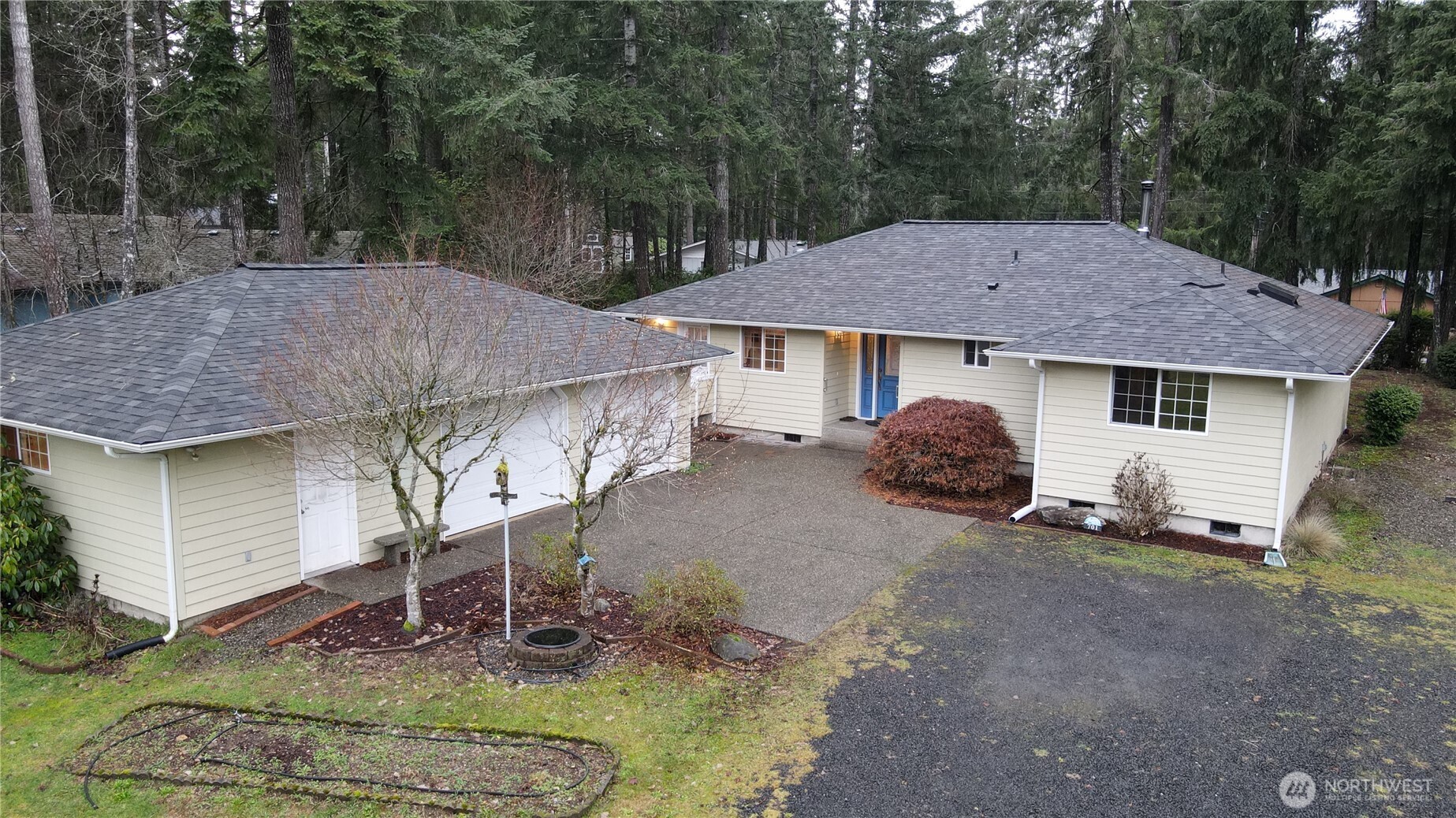 701 East Rd Of Tralee Shelton, WA 98584 - Photo 1 of 20 a house view with a backyard space