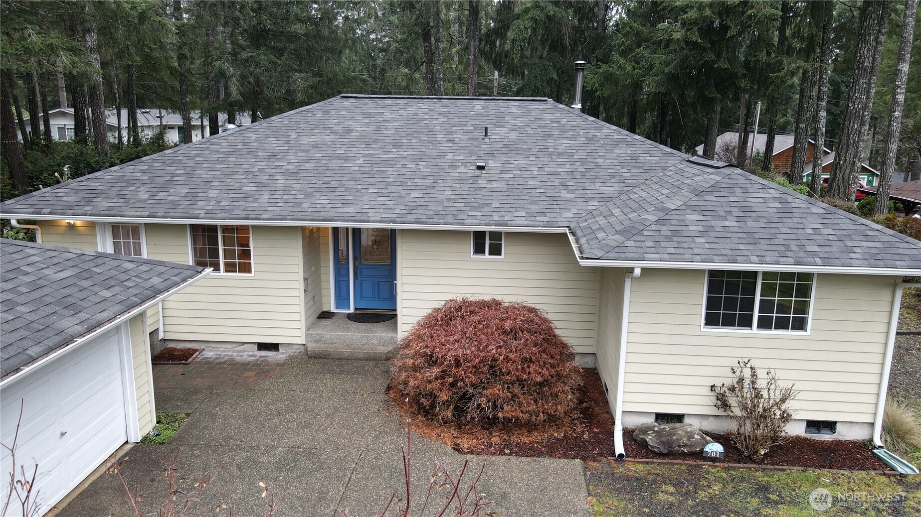 701 East Rd Of Tralee Shelton, WA 98584 - Photo 2 of 20 a house view with a outdoor space