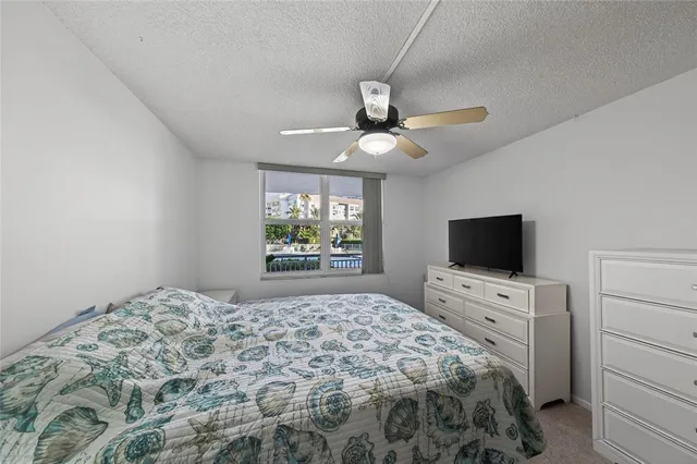 $1,950 | 201 North Ocean Boulevard, Unit 106, Pompano Beach, FL 33062