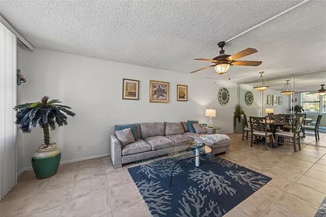 $1,950 | 201 North Ocean Boulevard, Unit 106, Pompano Beach, FL 33062