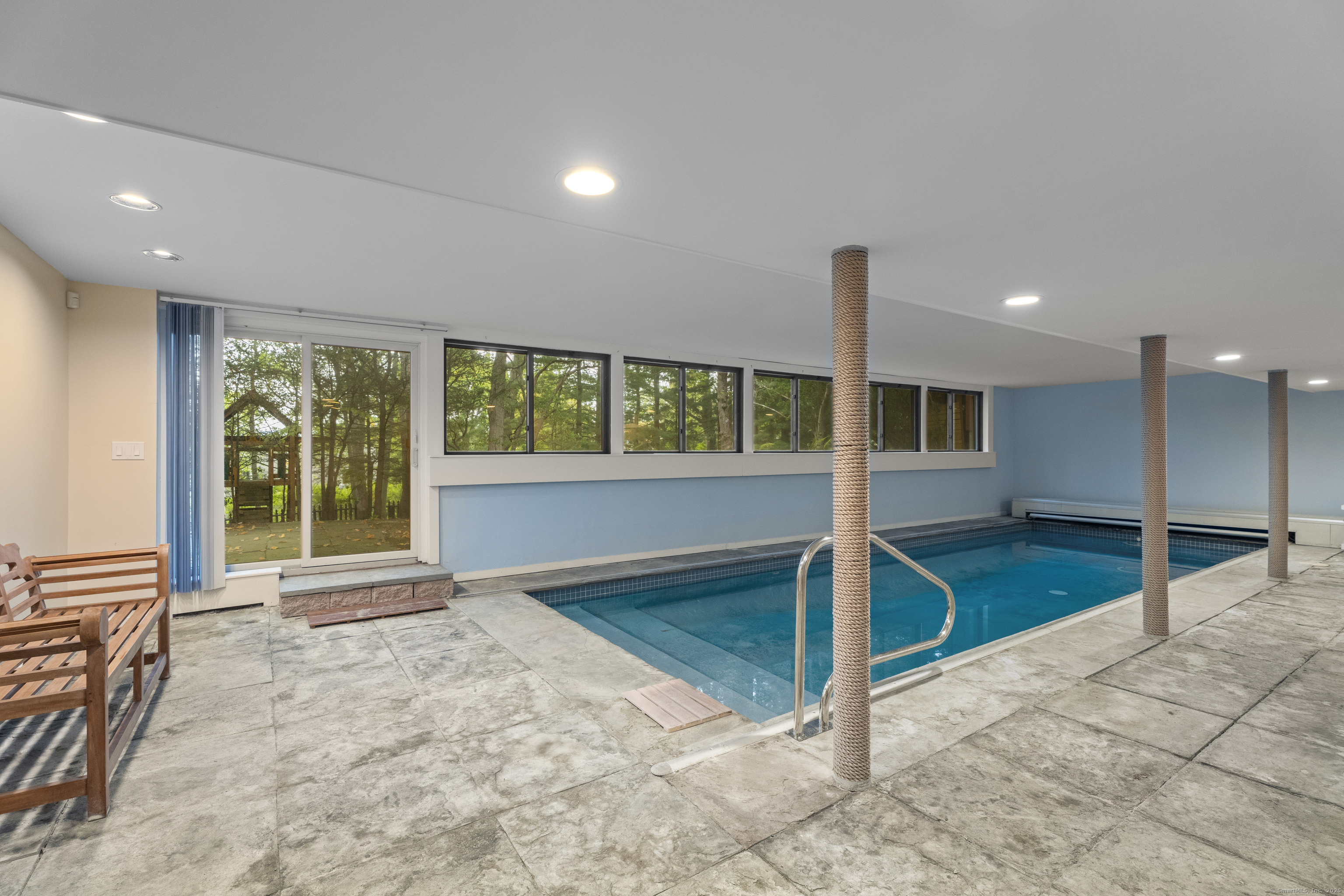 133 Blake Road Hamden, CT 06517 - Photo 2 of 40