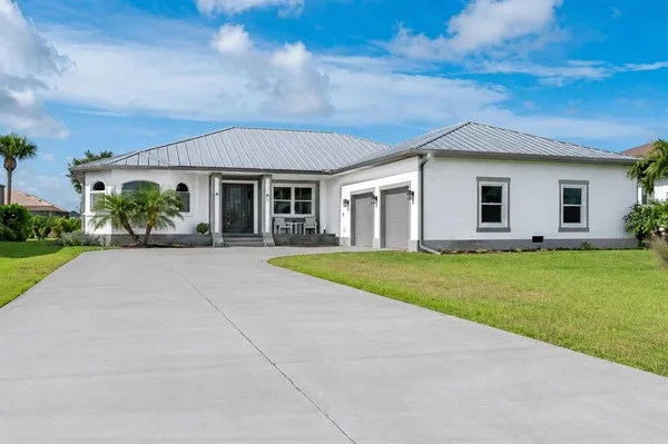 $599,000 | 216 Rotonda Boulevard East, Rotonda West, FL 33947