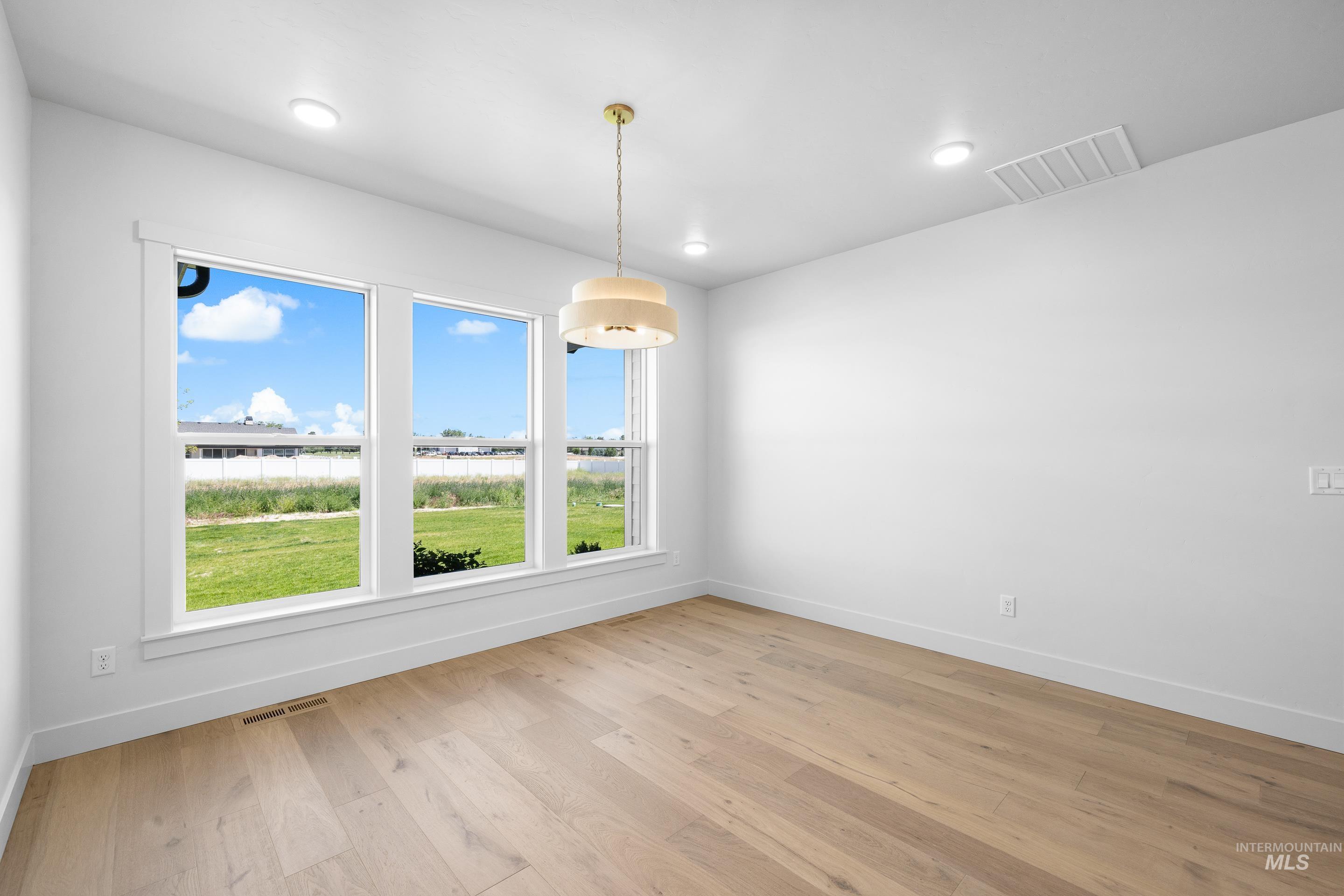 15300 Rhodes Court Caldwell, ID 83607 - Photo 24 of 48