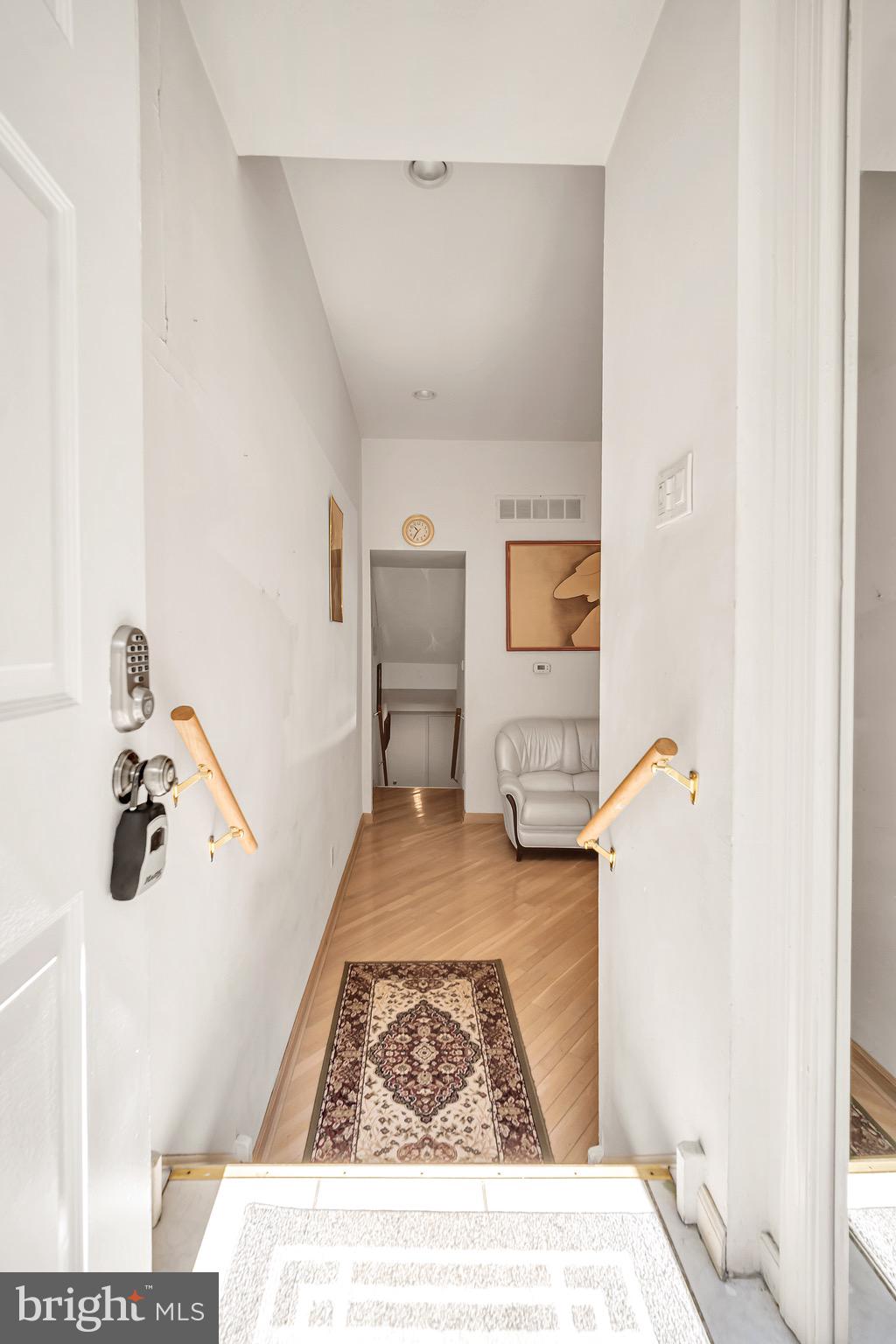 518 Pebble Ridge Court Langhorne, PA 19053 - Photo 2 of 31 a view of living room