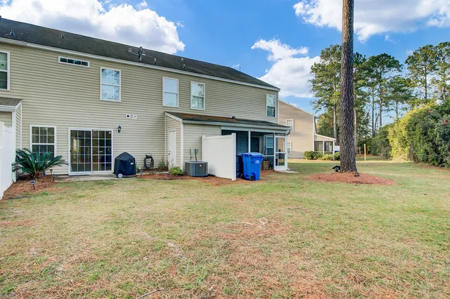 $2,300 | 9160 Maple Grove Drive, Summerville, SC 29485