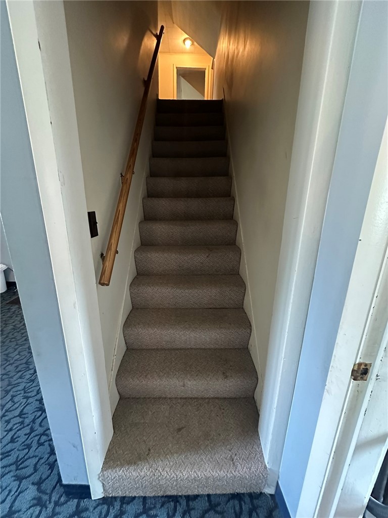 55 North Maple Street Warsaw, NY 14569 - Photo 13 of 33 Stairs to 2nd-floor