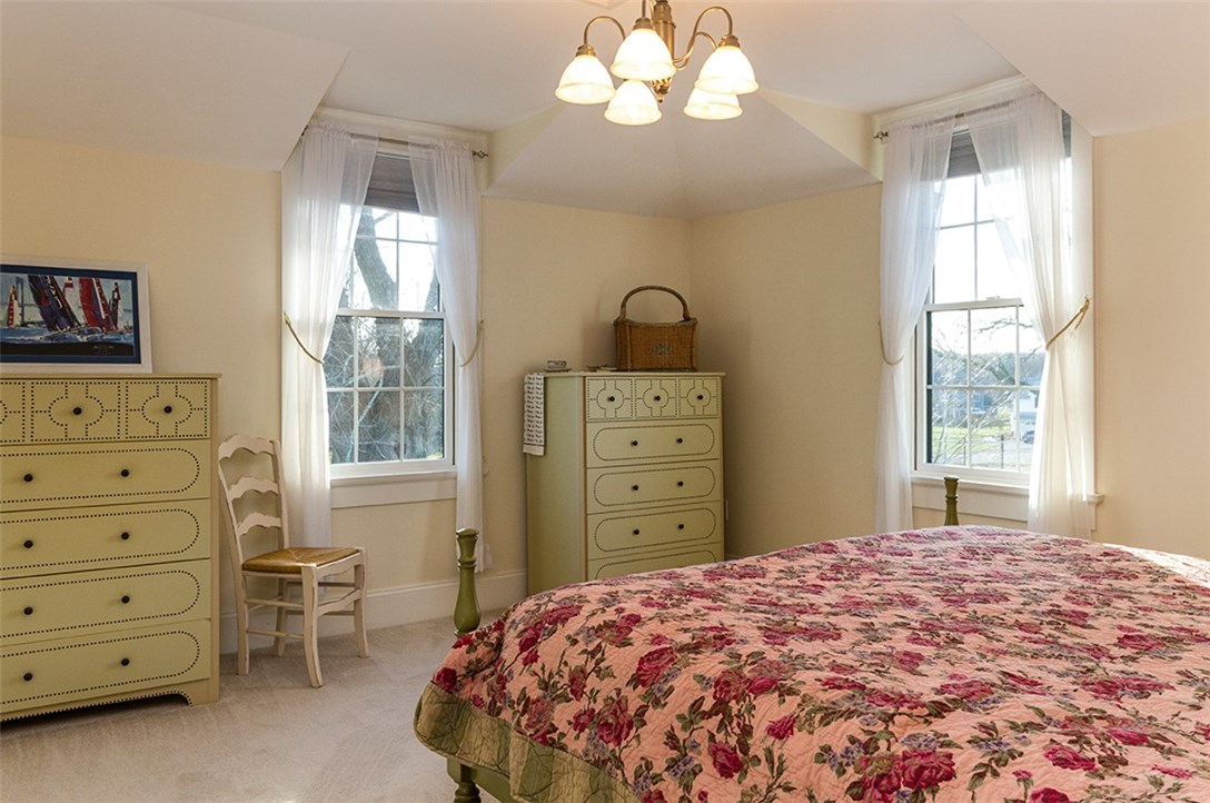 53 Sandy Point Farm Road, Unit 11 Portsmouth, RI 02871 - Photo 18 of 39
