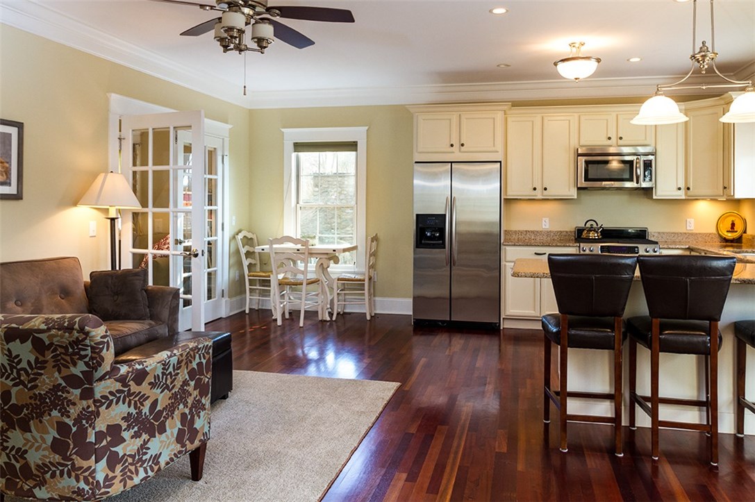 53 Sandy Point Farm Road, Unit 11 Portsmouth, RI 02871 - Photo 3 of 39