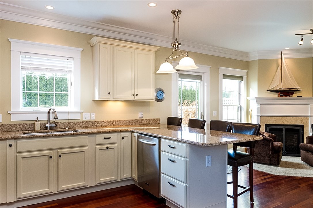 53 Sandy Point Farm Road, Unit 11 Portsmouth, RI 02871 - Photo 7 of 39