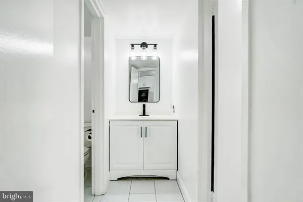 $1,600 | 1836 Metzerott Road, Unit 1416, Hyattsville, MD 20783