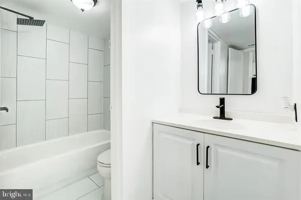 $1,600 | 1836 Metzerott Road, Unit 1416, Hyattsville, MD 20783