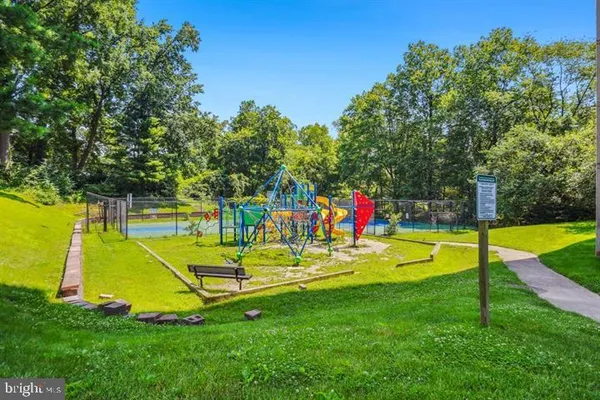 $1,600 | 1836 Metzerott Road, Unit 1416, Hyattsville, MD 20783