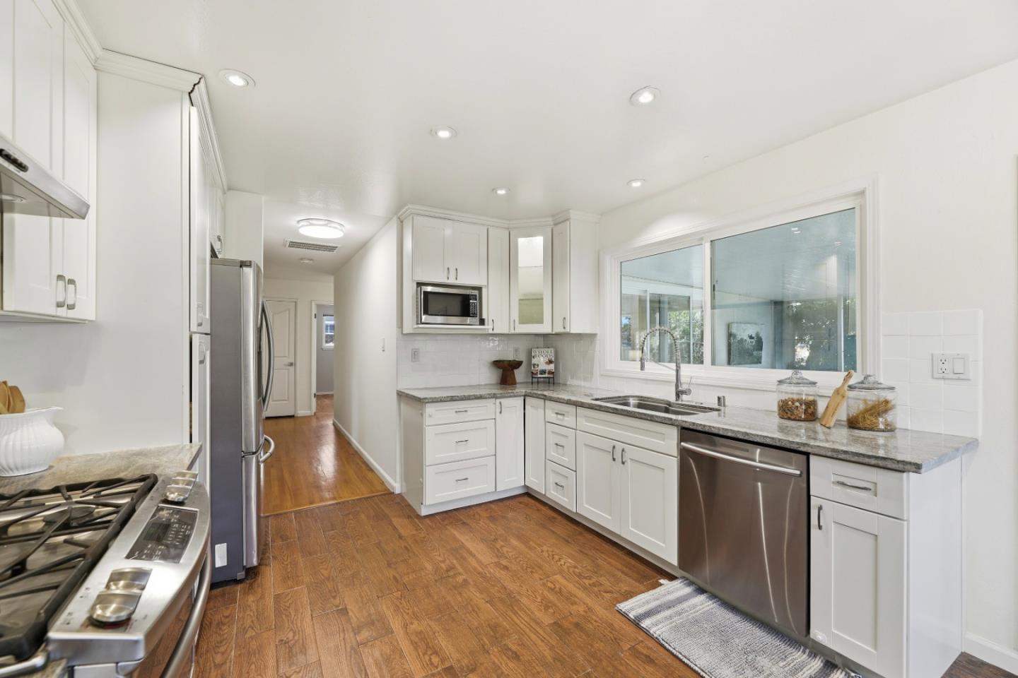 3666 Kirk Road San Jose, CA 95124 - Photo 12 of 36