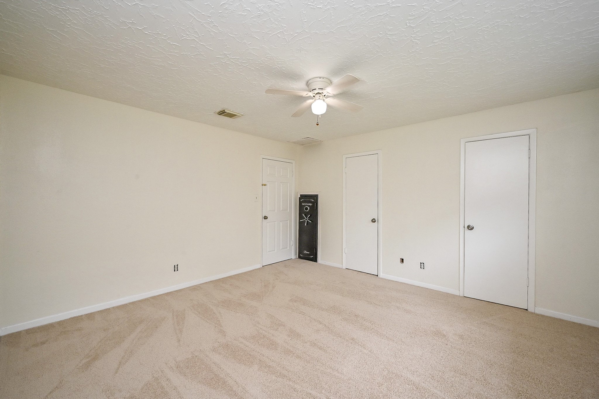 23814 Spring Gum Drive Spring, TX 77373 - Photo 12 of 21 a view of an empty room
