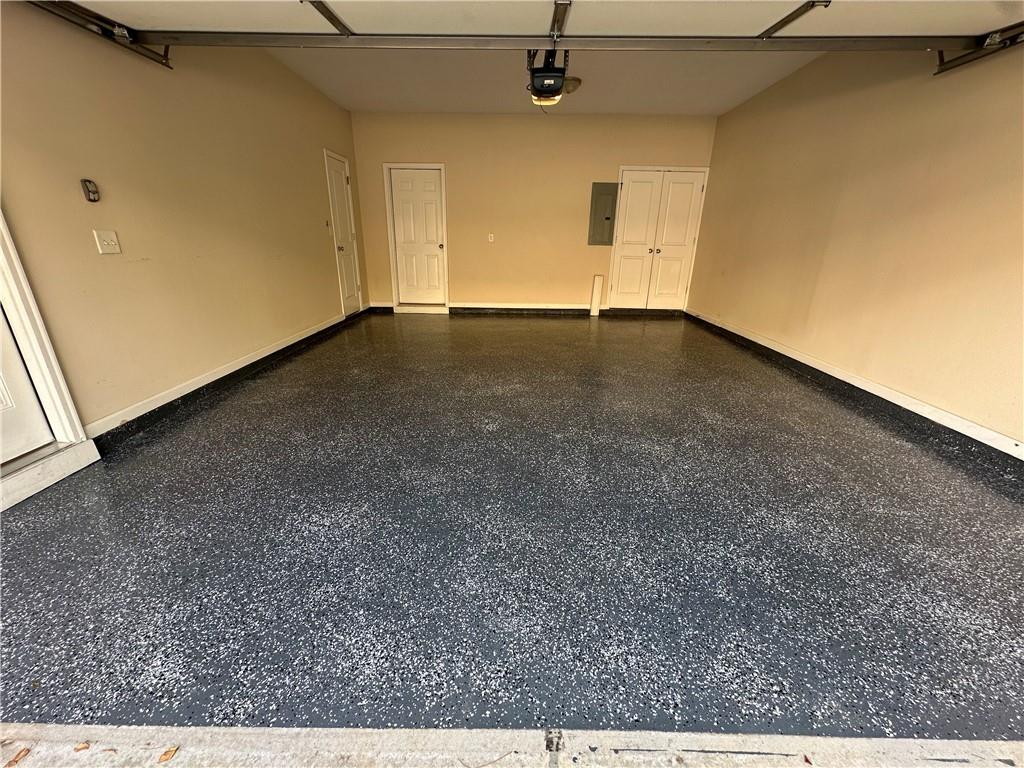 2417 Tenor Lane Alpharetta, GA 30009 - Photo 42 of 43 an empty room with a empty space and a sink