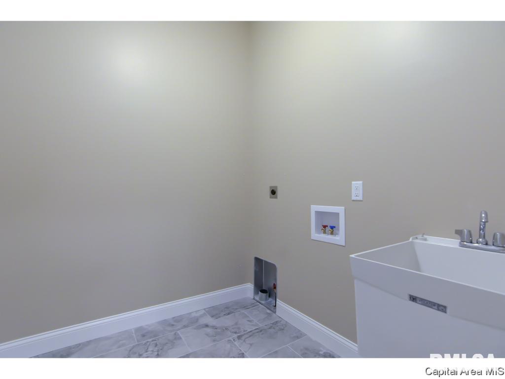 1905 Wilderness Trail Springfield, IL 62711 - Photo 23 of 29