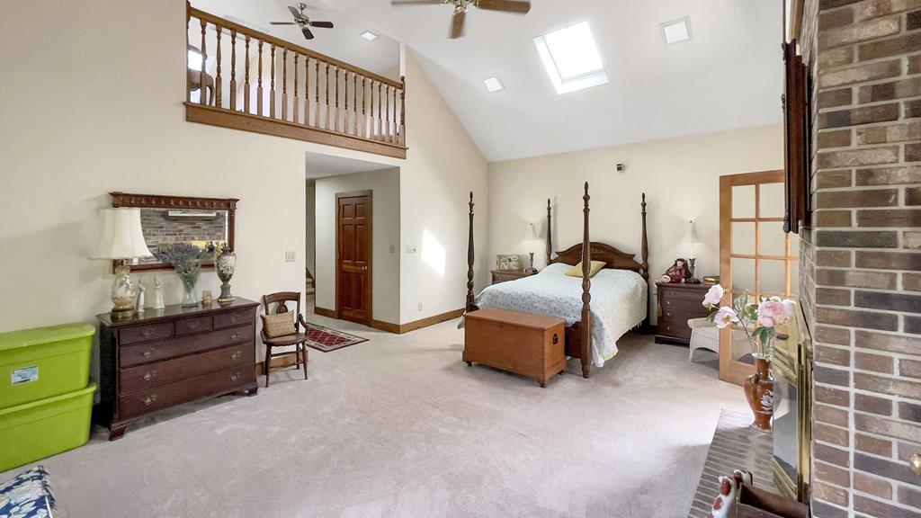 212 Hammond Road Greenwood, SC 29646 - Photo 22 of 40 Cathredral Ceilings