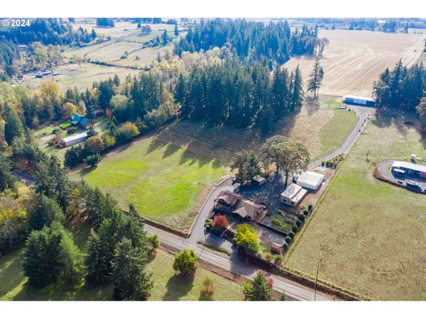 $799,000 | 42002 Cut-Off Drive, Lebanon, OR 97355