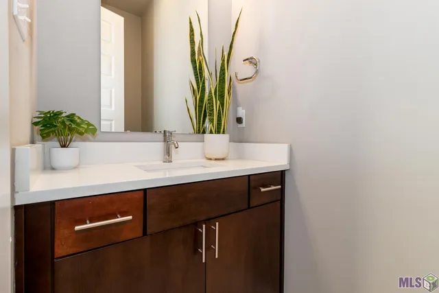 $305,000 | 6926 Kodiak Drive, Baton Rouge, LA 70810