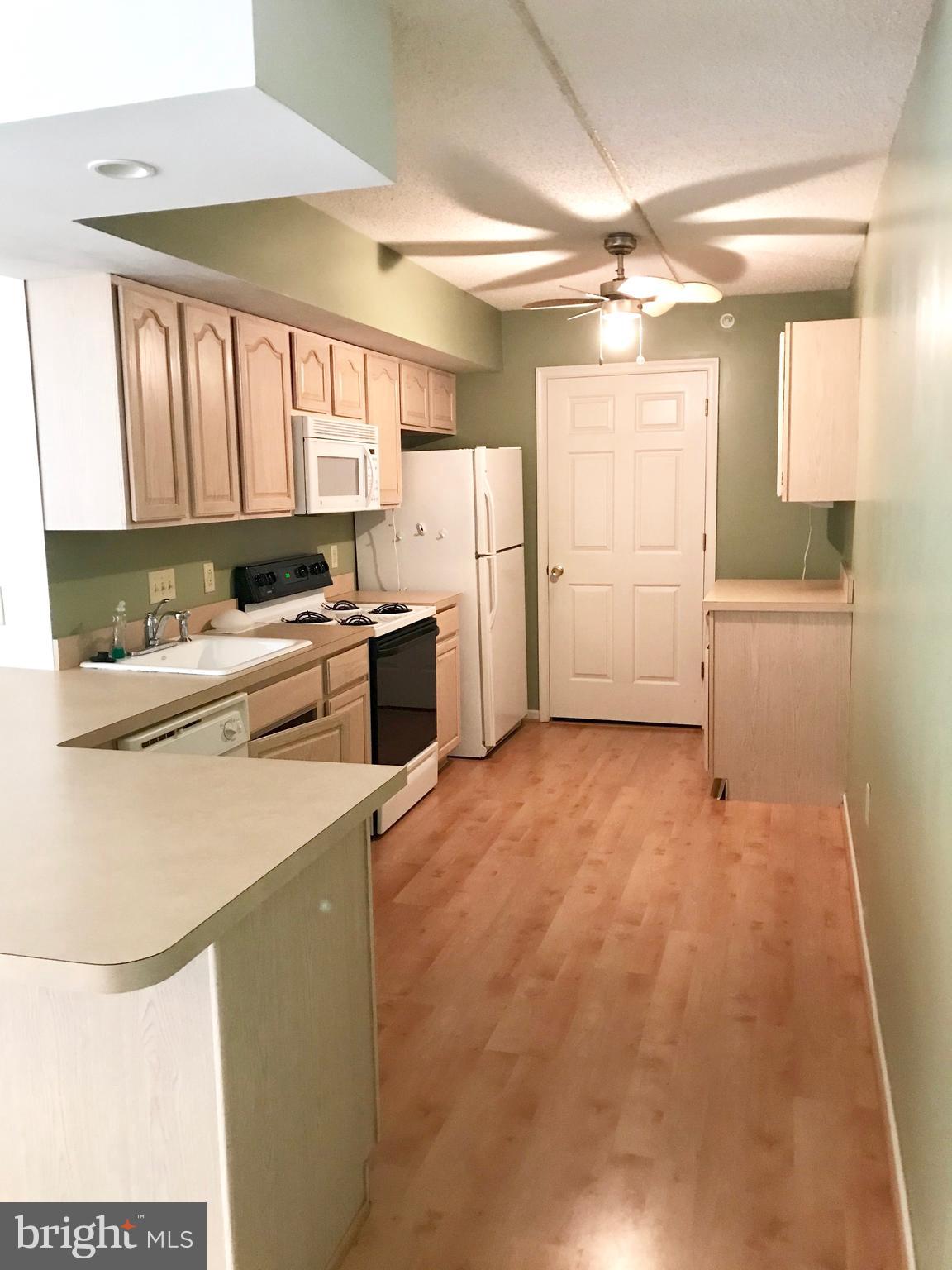 306 Brandon Road Norristown, PA 19403 - Photo 7 of 18 Gallery Image 7