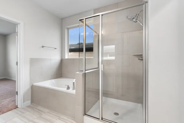 $2,350 | 8301 Turnberry Lane, Austin, TX 78744