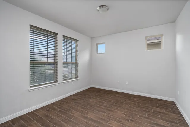 $2,350 | 8301 Turnberry Lane, Austin, TX 78744