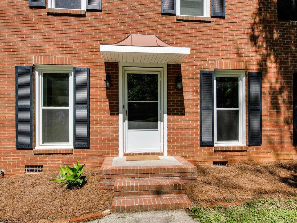 309 Neill Ridge Road Matthews, NC 28105 - Photo 2 of 24
