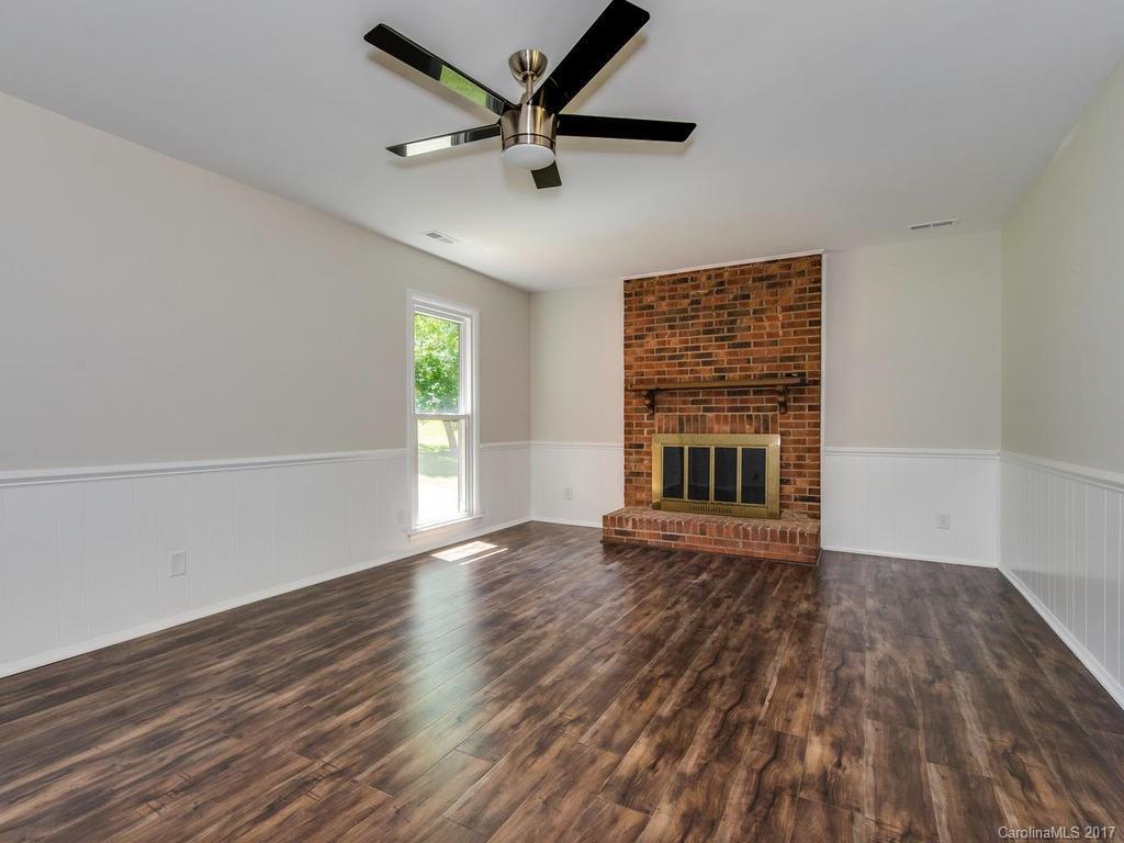 309 Neill Ridge Road Matthews, NC 28105 - Photo 11 of 24
