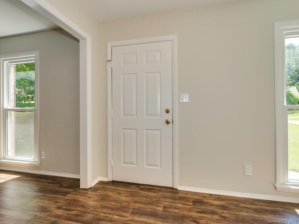 309 Neill Ridge Road Matthews, NC 28105 - Photo 3 of 24