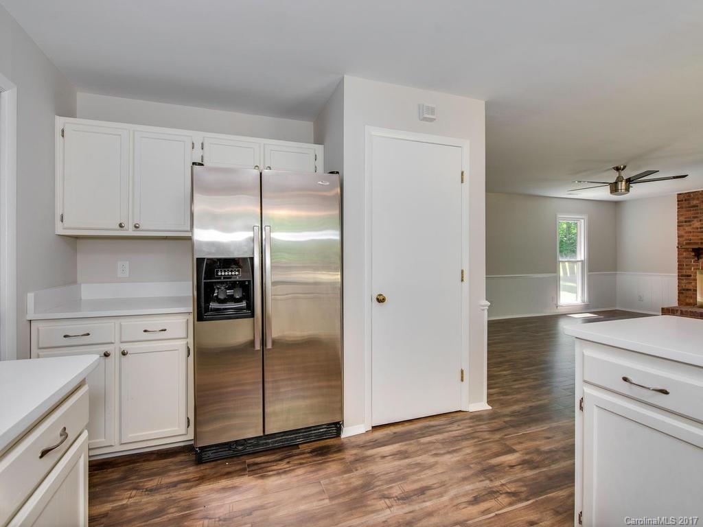 309 Neill Ridge Road Matthews, NC 28105 - Photo 8 of 24
