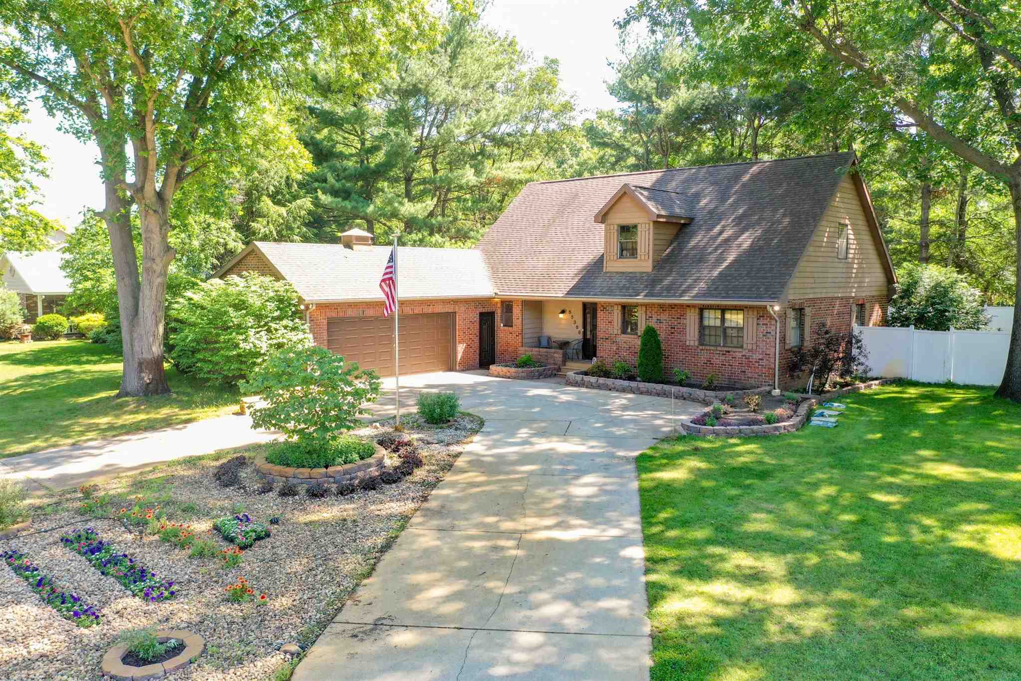 55368 Cedar Ridge Road Elkhart, IN 46514 - Photo 1 of 28 Gallery Image 1