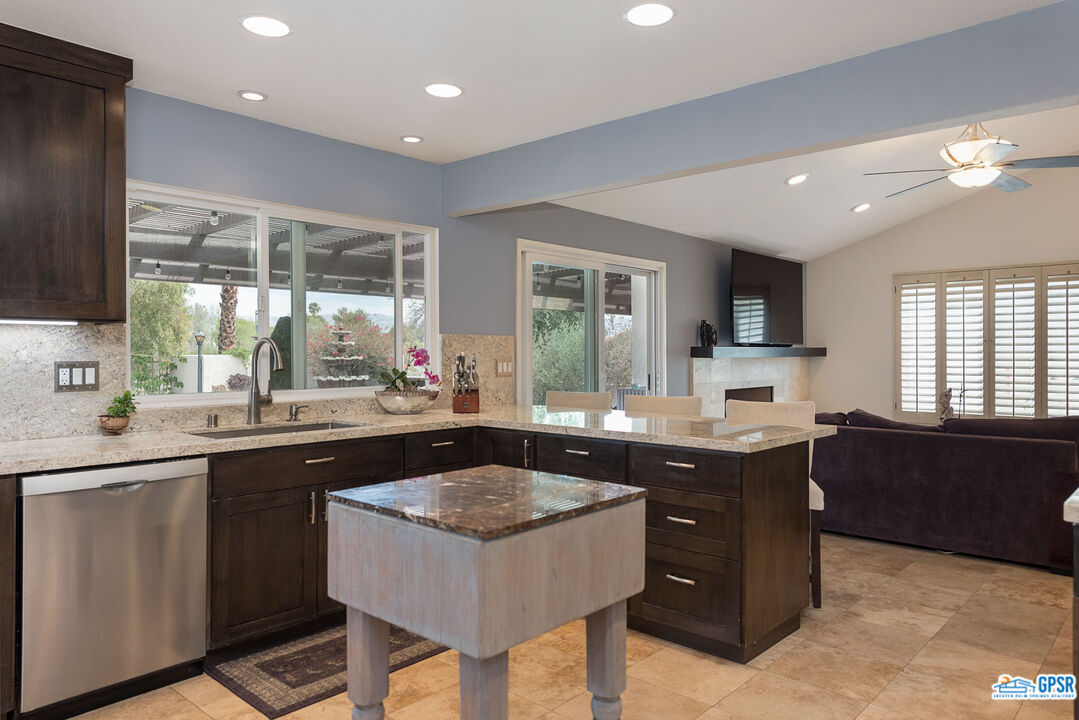 73607 Haystack Road Palm Desert, CA 92260 - Photo 12 of 36 Gallery Image 12