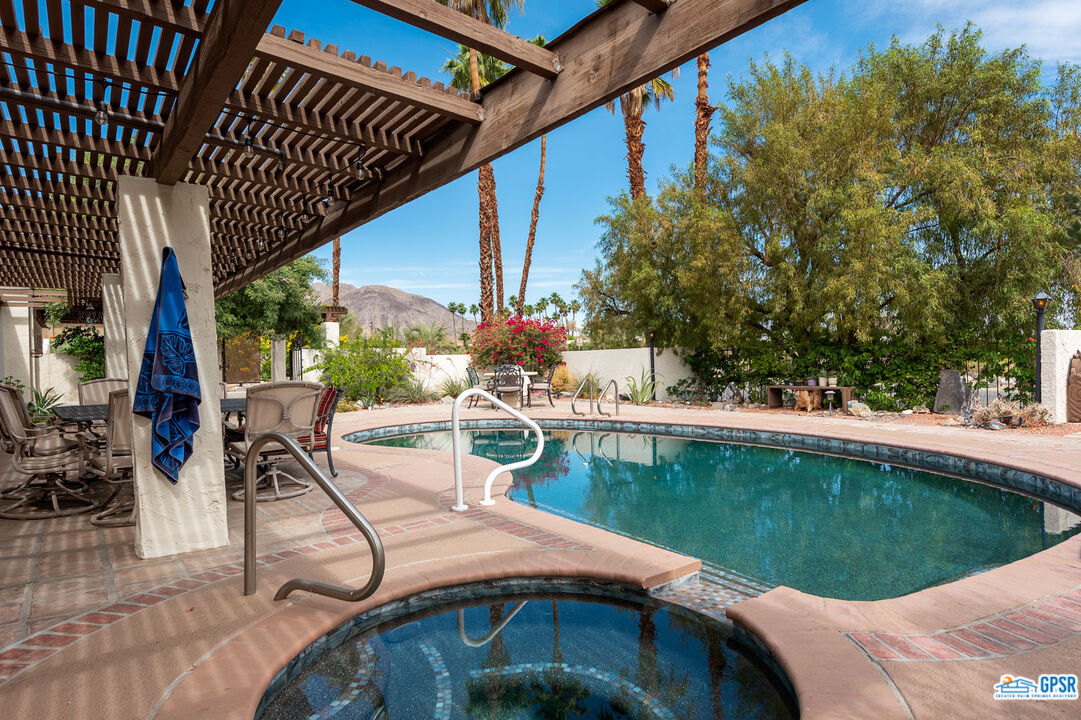 73607 Haystack Road Palm Desert, CA 92260 - Photo 3 of 36 Gallery Image 3