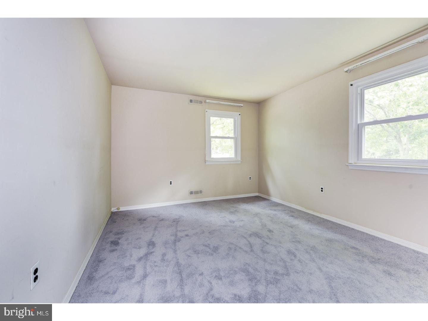 369 Holly Road Marlton, NJ 08053 - Photo 16 of 25 Bedroom 2