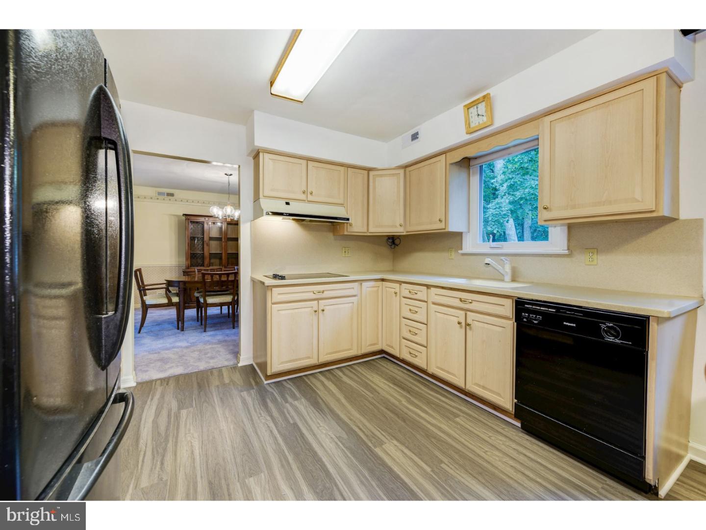 369 Holly Road Marlton, NJ 08053 - Photo 7 of 25 Kitchen