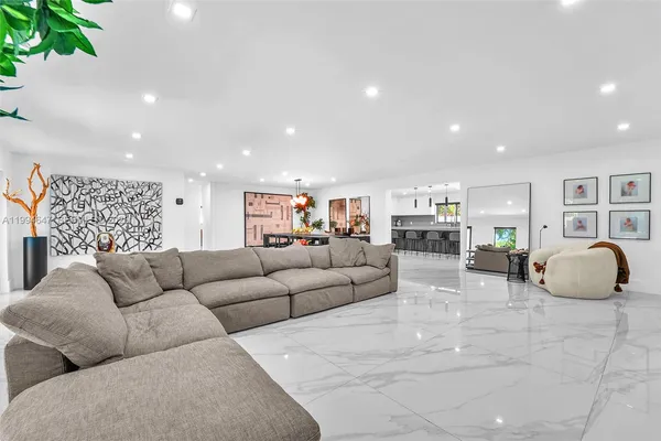 $1,699,000 | 8820 Southwest 182nd Terrace, Palmetto Bay, FL 33157