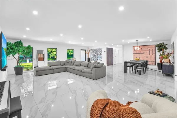 $1,699,000 | 8820 Southwest 182nd Terrace, Palmetto Bay, FL 33157