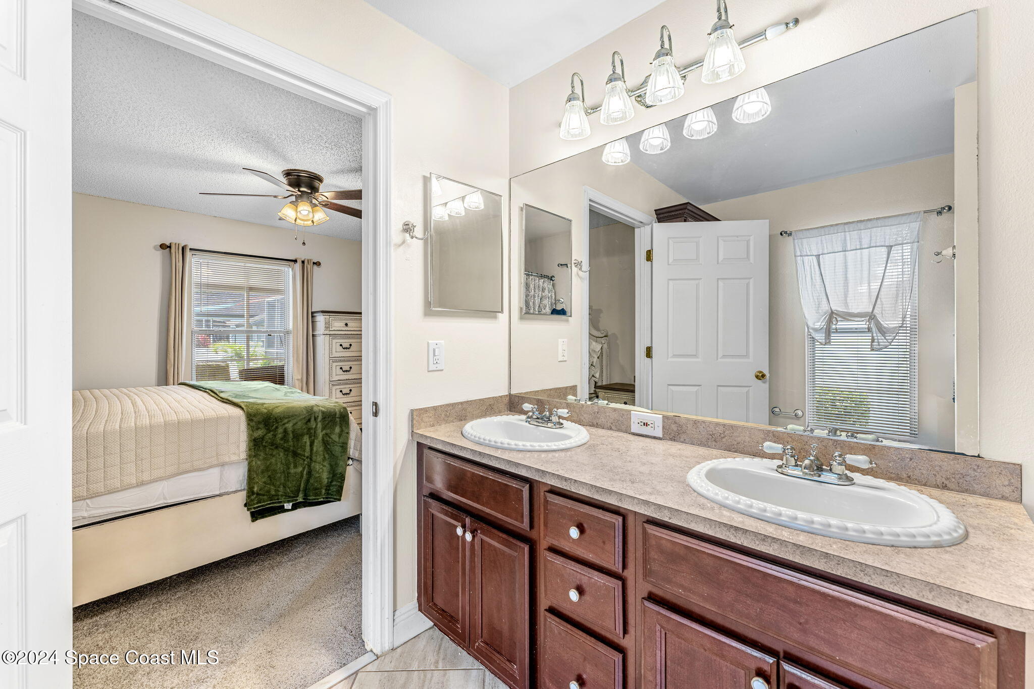 7325 Darien Road Cocoa, FL 32927 - Photo 28 of 55 Primary Bath