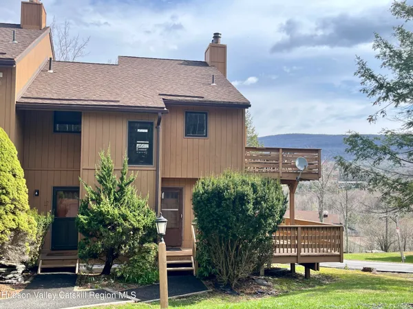 $419,000 | 72 Hunter Drive, Unit L7, Hunter, NY 12442