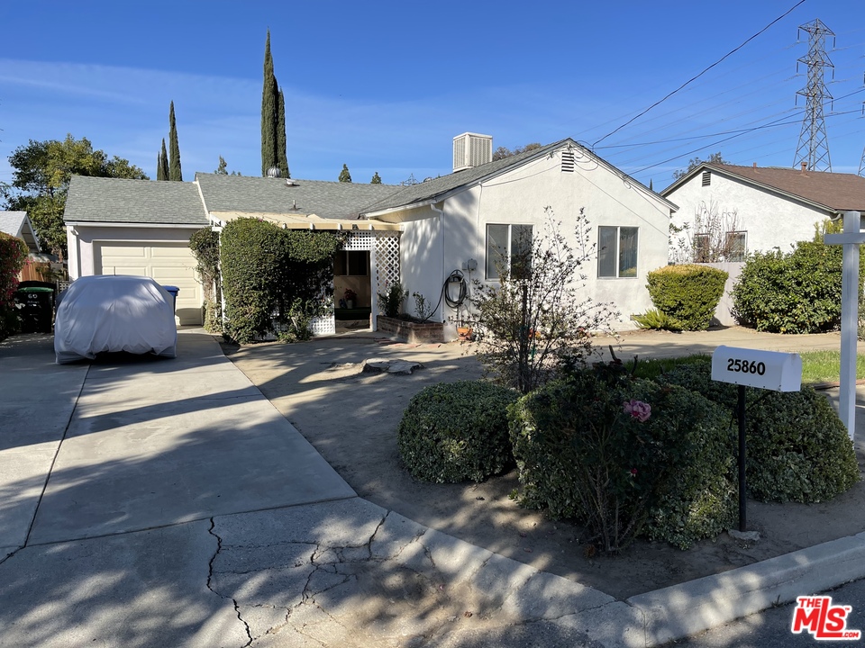 25860 Miramonte Street Redlands, CA 92373 - Photo 3 of 51