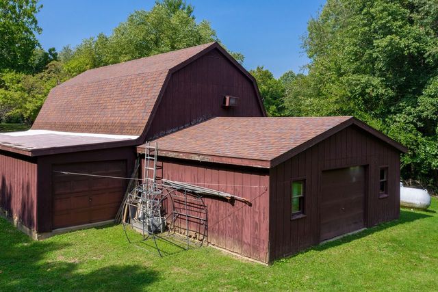 7576 Log Cabin Road Putnam, IL 61560 - Photo 38 of 56